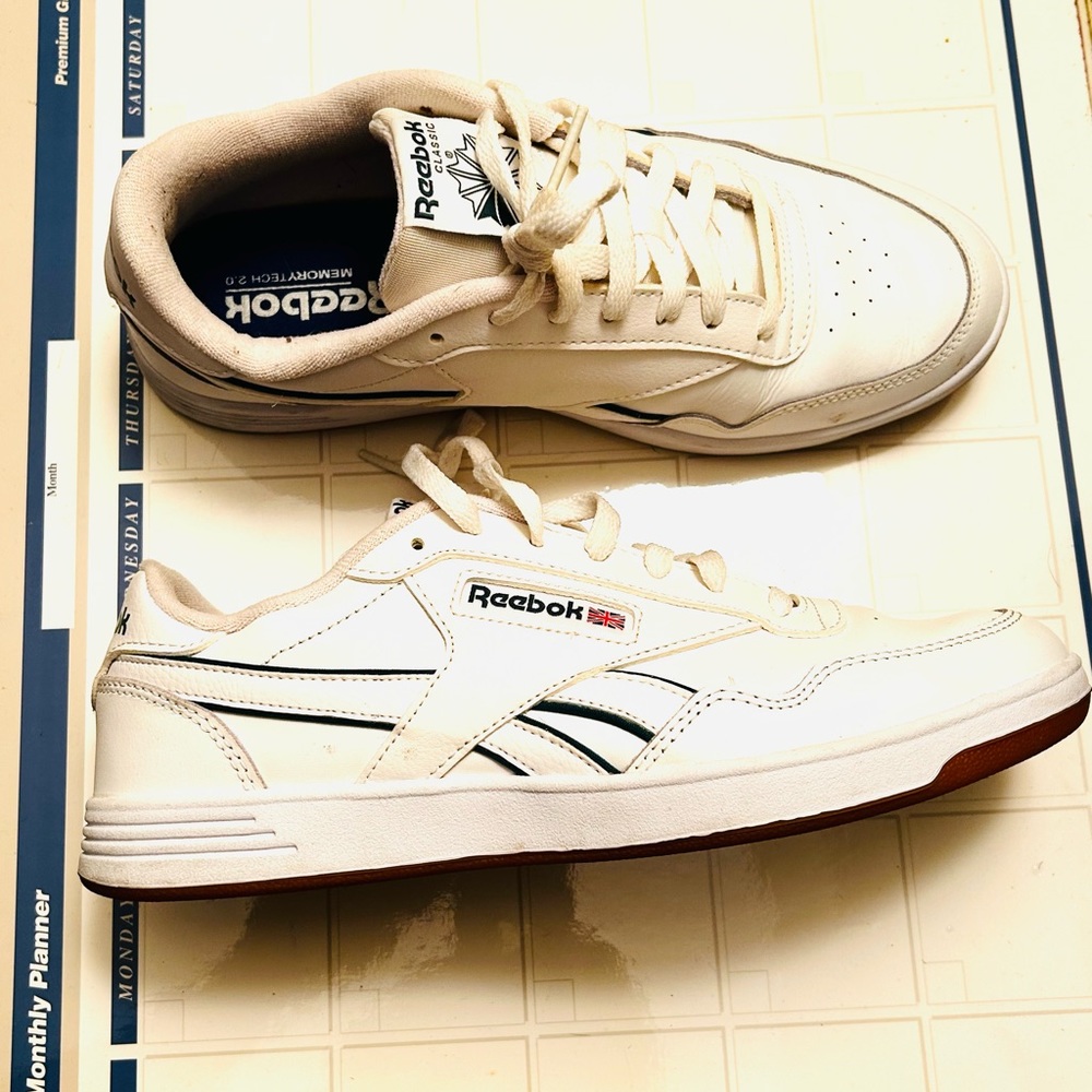 Reebok classics